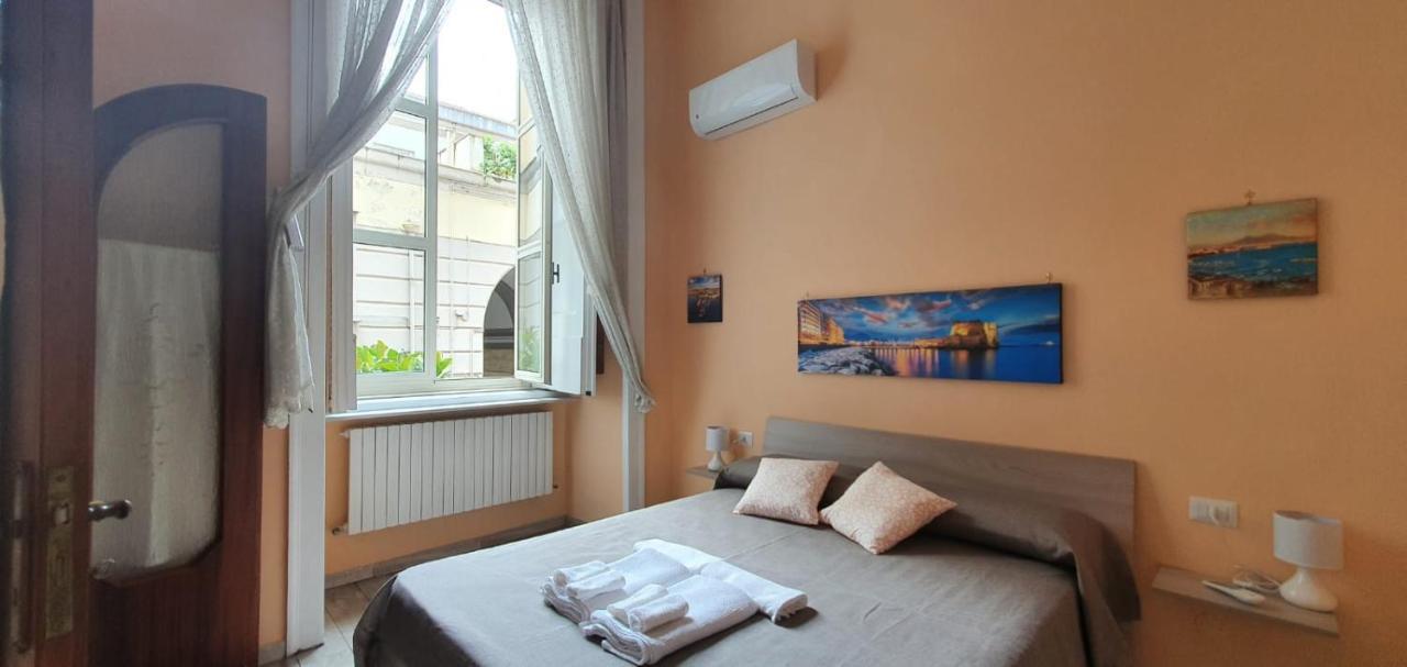 Le Vie Del Centro - B&B Napoli Eksteriør bilde